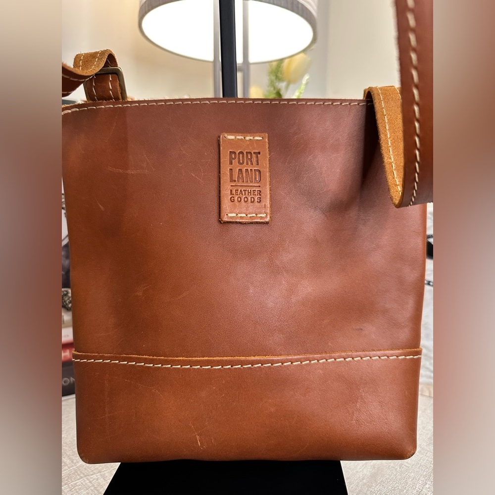 Portland Leather Tan Crossbody Bag